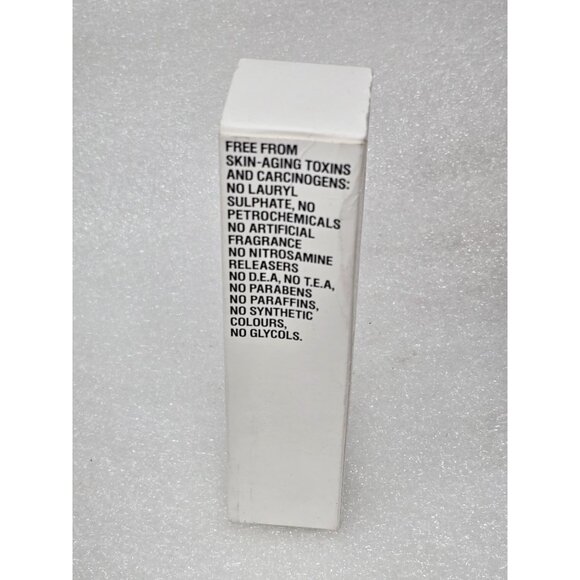 Grown Alchemist Hydra-Repair Day Cream Camellia & Geranium Blossom 65ml - Picture 2 of 2